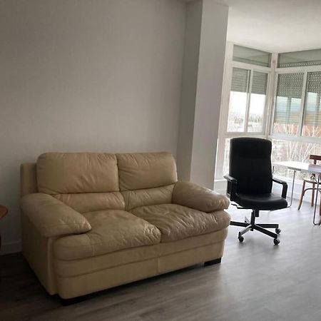 Silencioso, Luminoso Y Familiar Apartamento Lejlighed Madrid Eksteriør billede