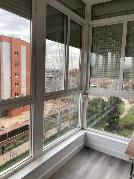 Silencioso, Luminoso Y Familiar Apartamento Lejlighed Madrid Eksteriør billede
