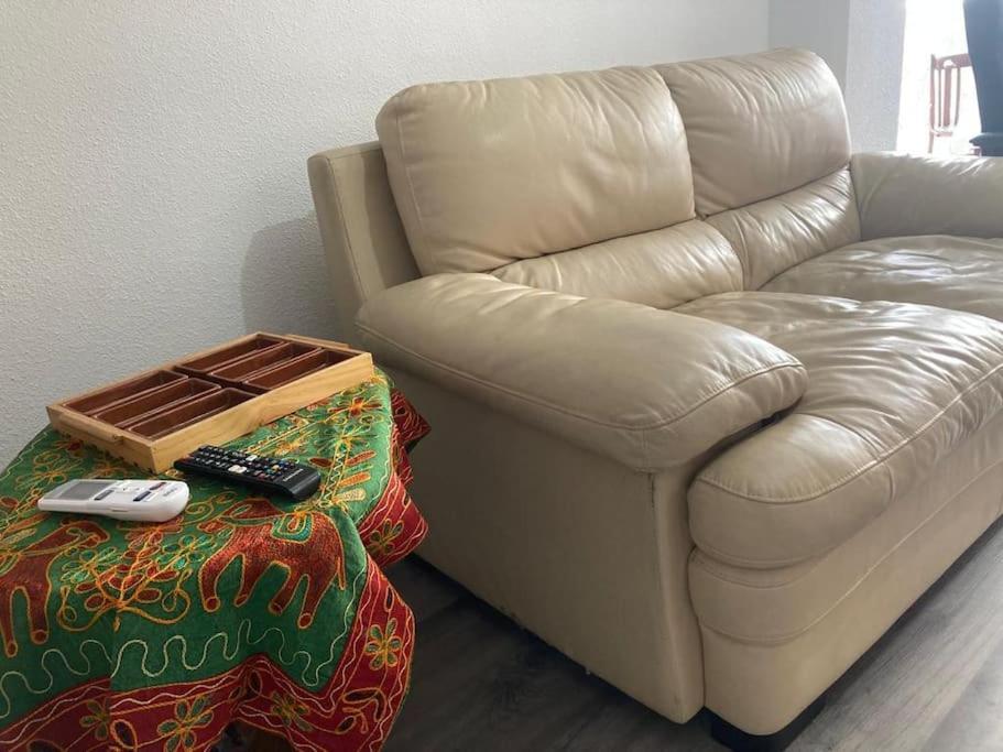 Silencioso, Luminoso Y Familiar Apartamento Lejlighed Madrid Eksteriør billede
